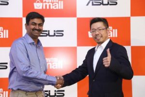 Amit Sinha, COO-Paytm Mall and Leon YU, Regional Head South Asia & India, Asus India