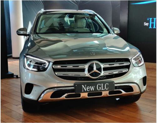 Mercedes-Benz-GLC-with-MBUX