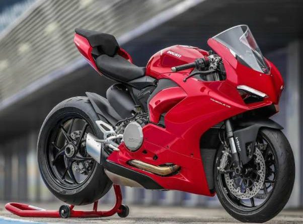 Ducati-Panigale-V2